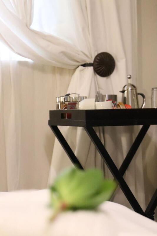 Waterfront Guest House 乌平通 外观 照片